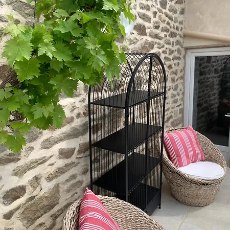La Meffrais 1741 Bed & Breakfast Dinan Room photo