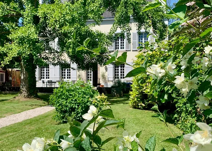 La Meffrais 1741 Manoir D\'Hotes Aux Portes De Dinan