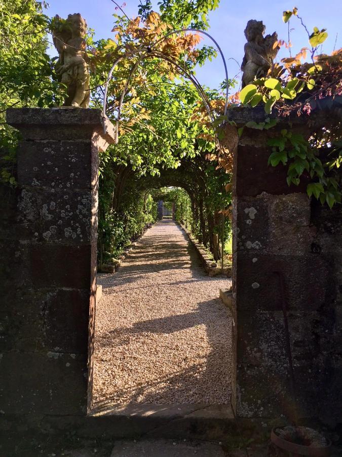 La Meffrais 1741 Bed & Breakfast *