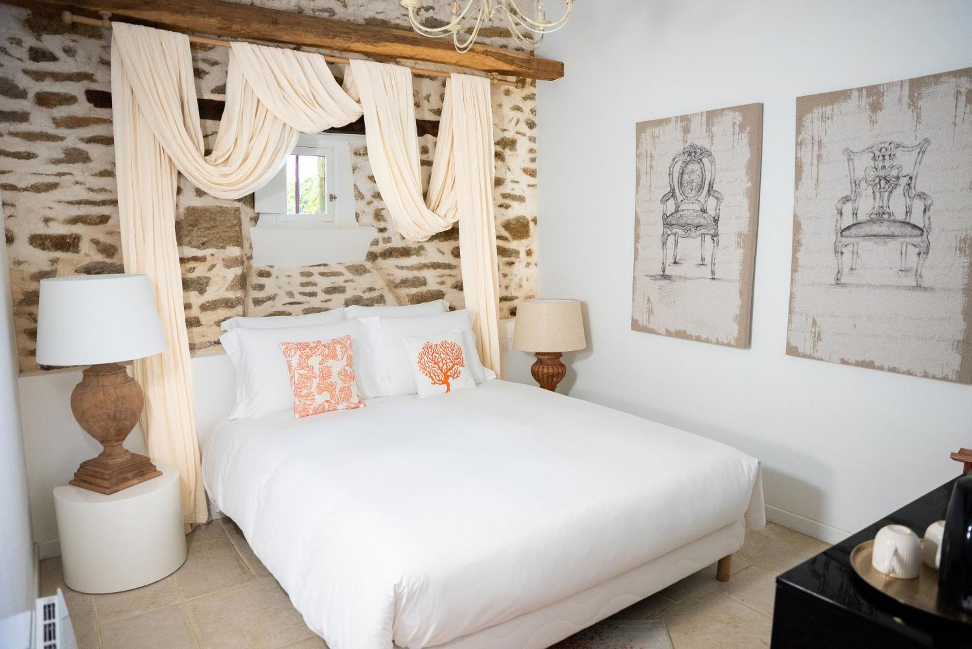 La Meffrais 1741 Bed & Breakfast *